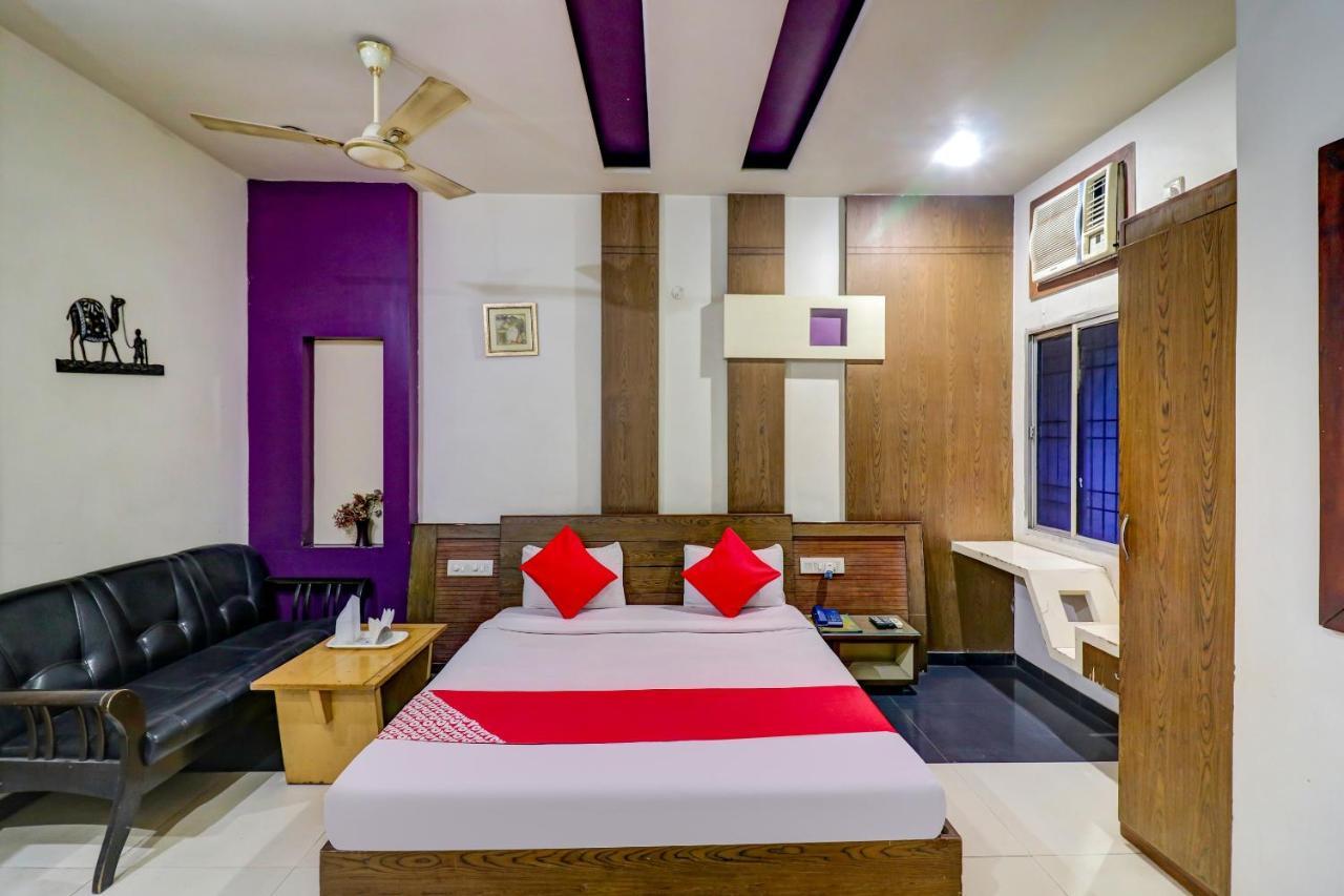 Oyo 61861 Hotel Dream Palace Durg Exterior photo